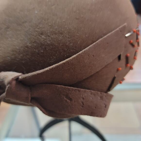 Vintage 1950's Ferncraft large felt wool Brown Coral beads hat caputlet - Picture 3 of 13
